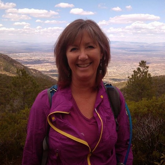 Meet your Posher, Ingrid - Picture 1 of 1